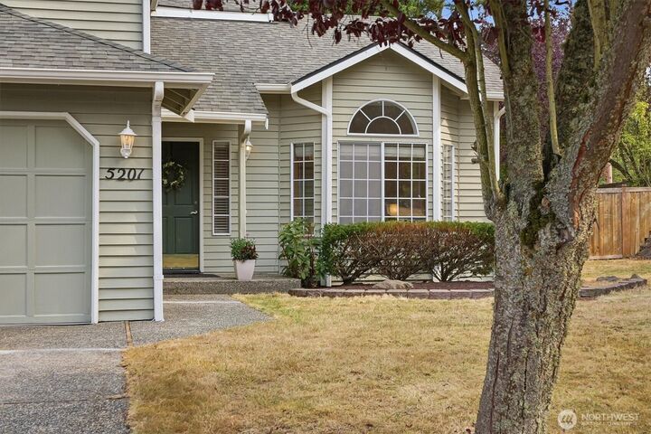 Property Photo:  5201  107th Street SW  WA 98275 