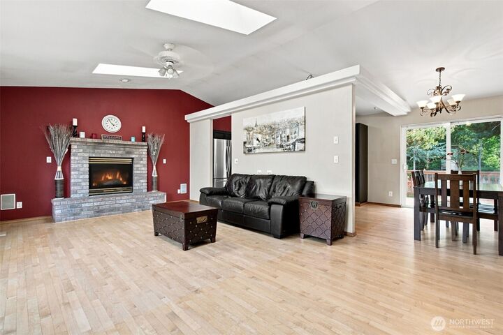 Property Photo:  1565  Nordic Place  WA 98370 