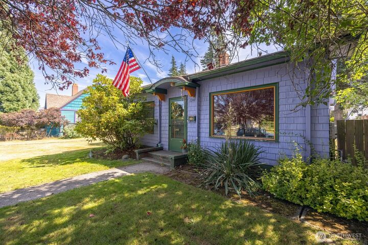 Property Photo: 1240 Grant Street WA 98225