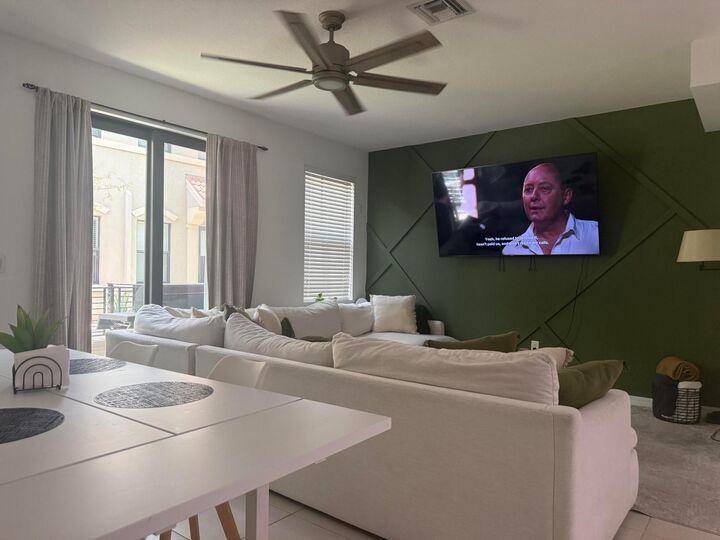 Property Photo: 1091 NW 33rd Street FL 33064
