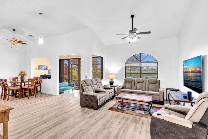 Property Photo: 8099 Cassia Drive FL 33472