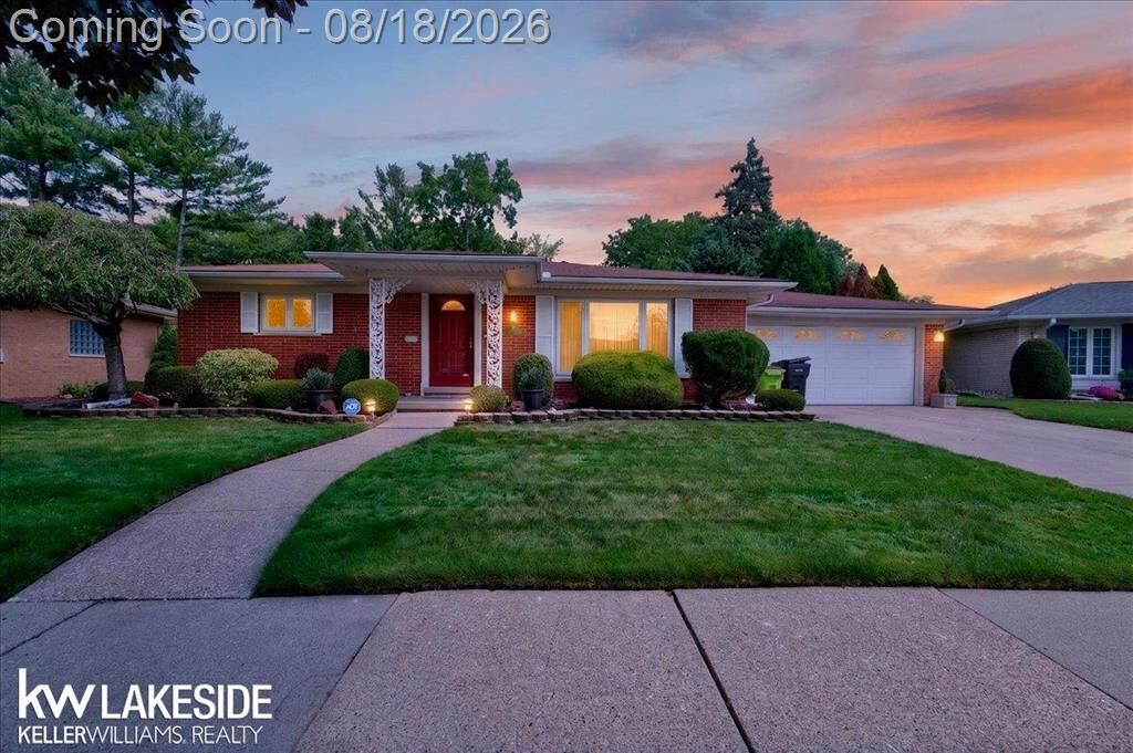 Property Photo: 19427 Candlelight Drive MI 48066