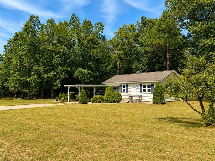 Property Photo: 885 Parsons Road MI 49686