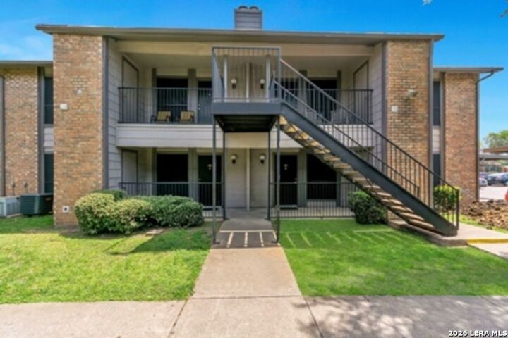 Property Photo: 500 E Loop 820 210 TX 76112