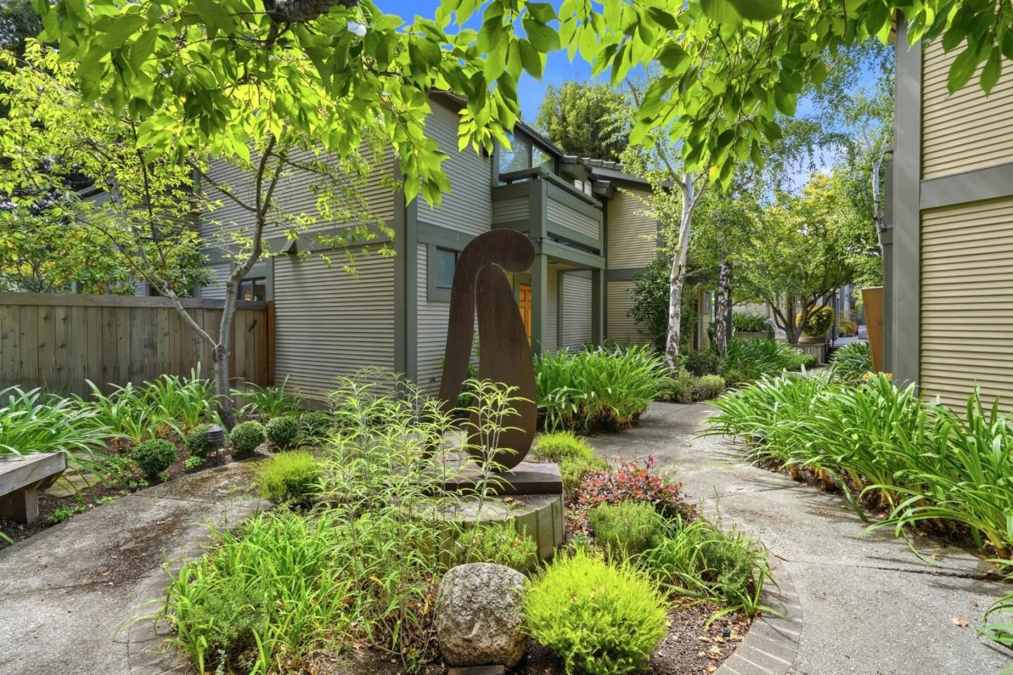 Property Photo:  1341 Alma Street  CA 94301 