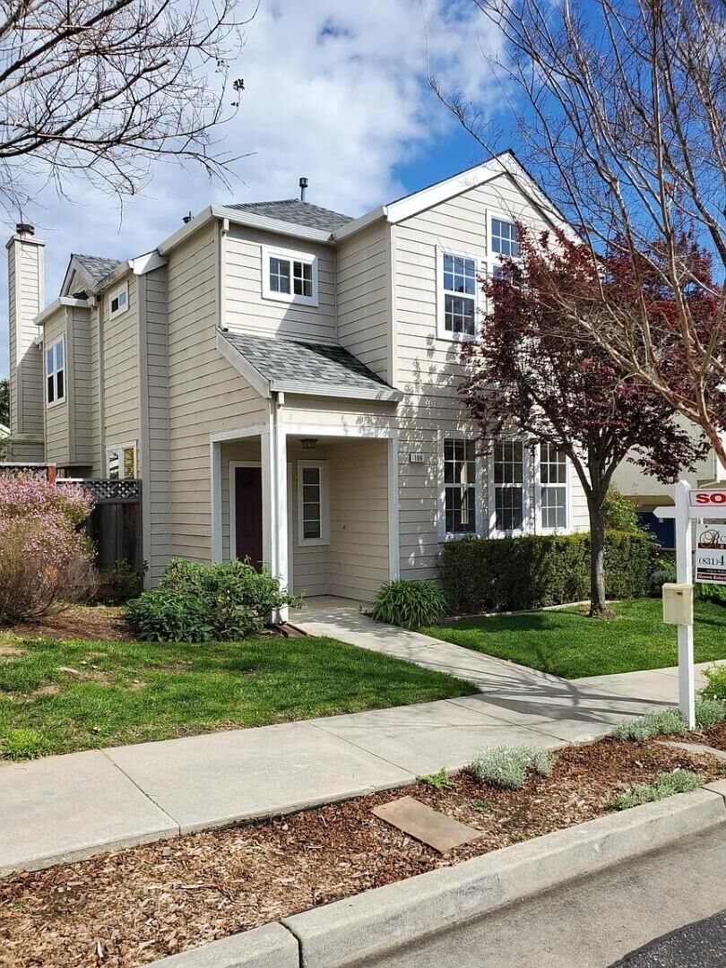 Property Photo:  106 Village Circle  CA 95060 