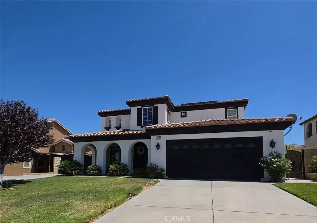 Property Photo:  36426 50th East  CA 93552 