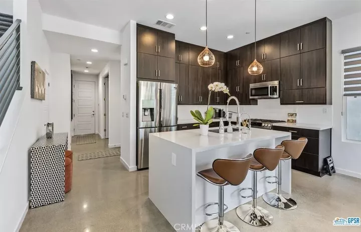 Property Photo: 2695 Majestic Way CA 92262