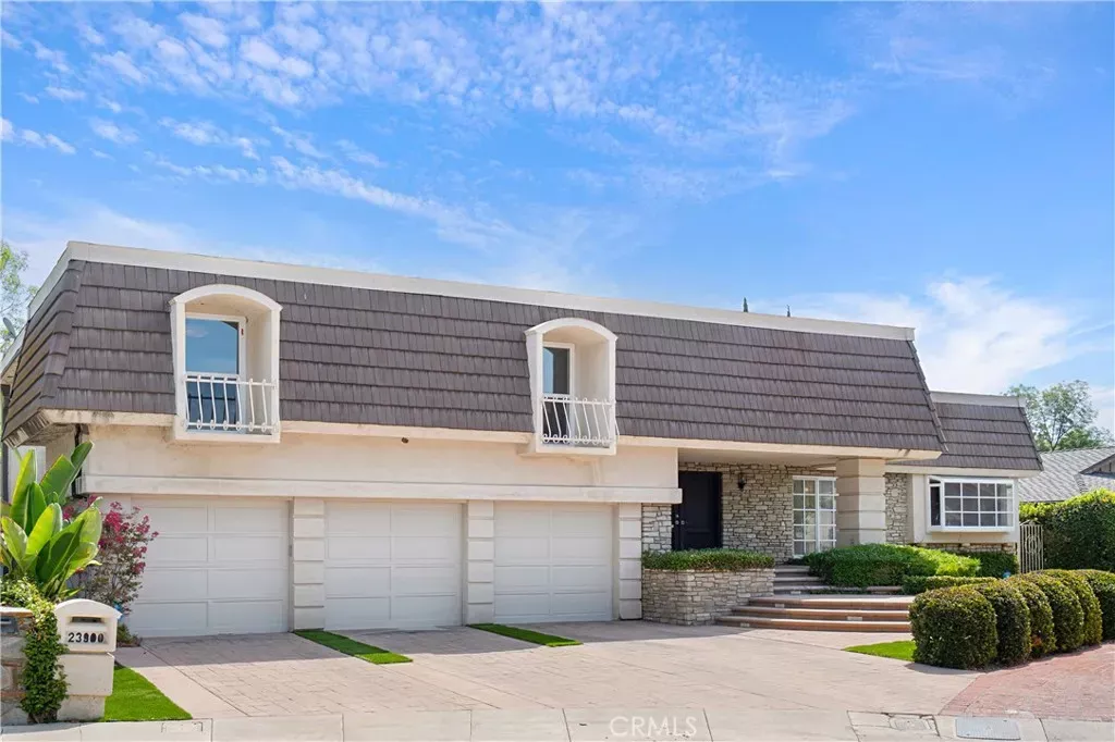 Property Photo:  23900 Berdon Street  CA 91367 