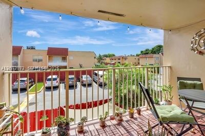 Property Photo: 9972 SW 88th St 1128 FL 33176