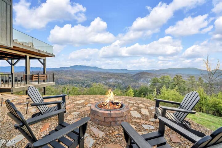Property Photo:  1834 Blue Tick Way  TN 37876 