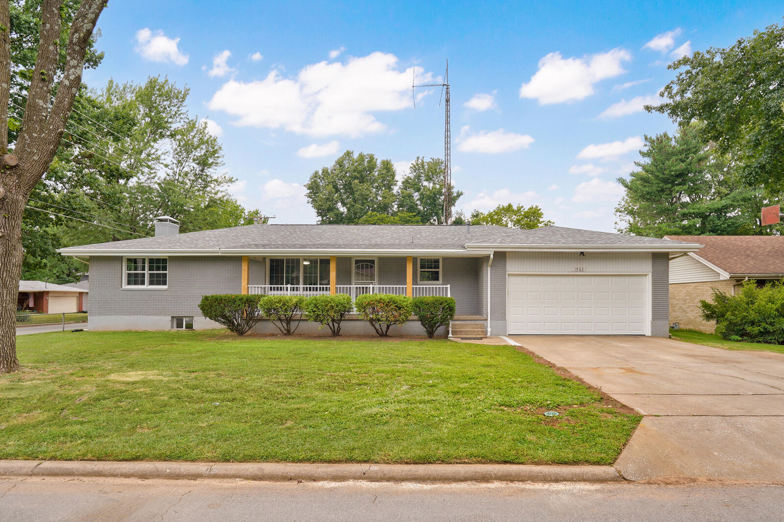 Property Photo: 1963 S Westwood Avenue MO 65807