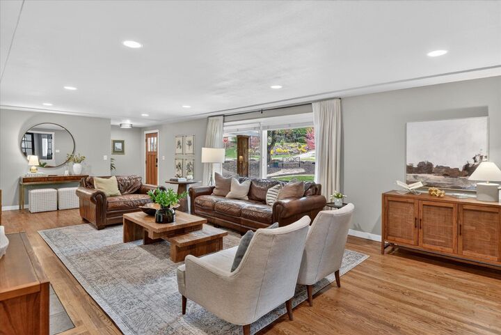 Property Photo:  1719 S Rockwood Blvd  WA 99203 