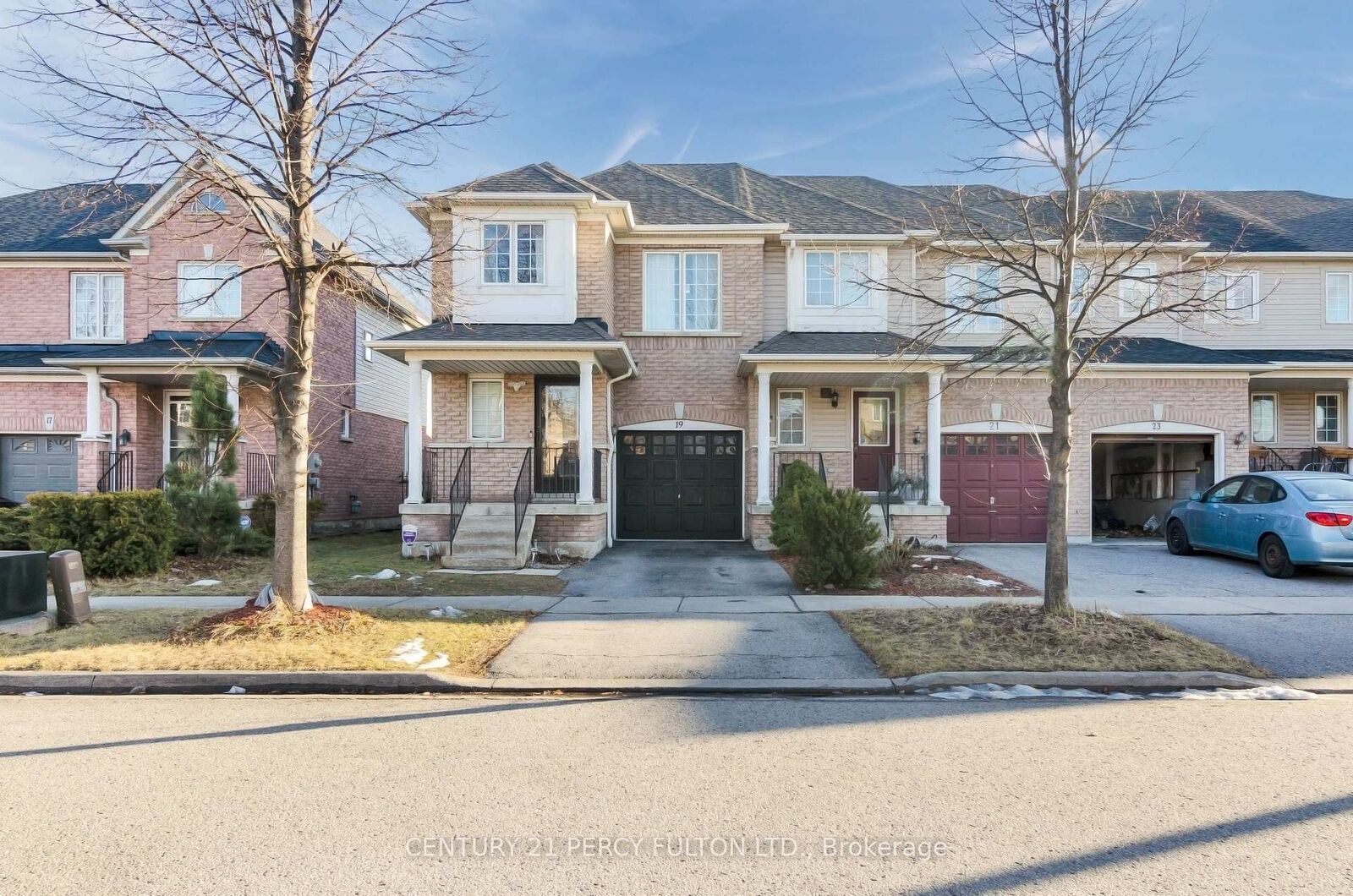 Property Photo: 19 Odessa Crescent ON L1R 3P1