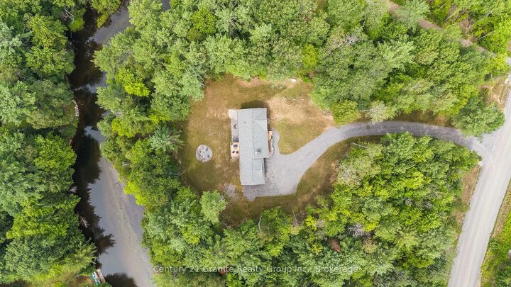 Property Photo:  1097 Hawk Valley Road  ON K0M 1S0 