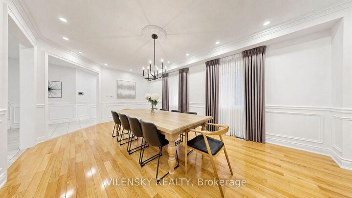 Property Photo: 464 Apple Blossom Drive ON L4J 9A2