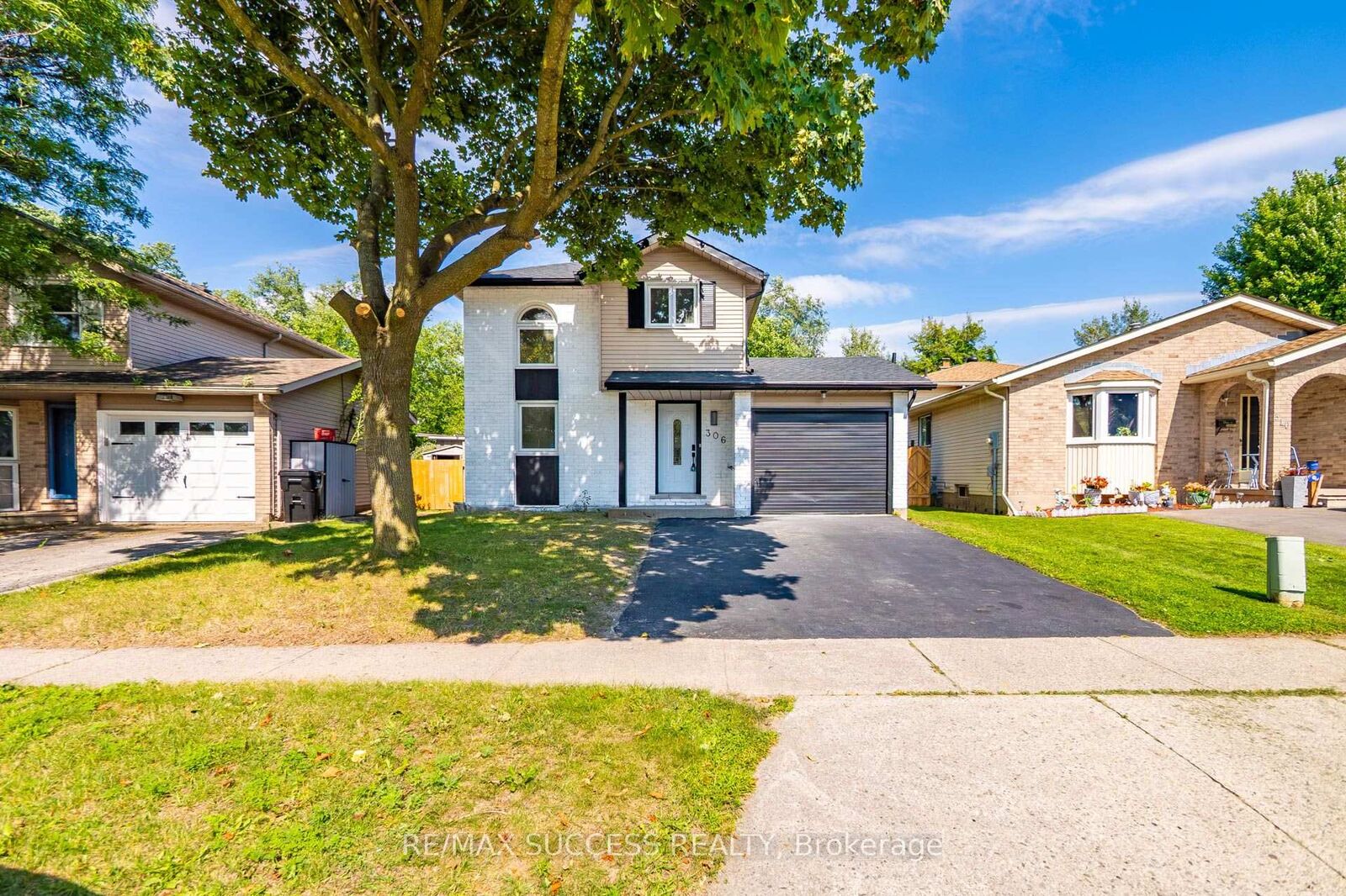 Property Photo:  306 Sekura Street  ON N1R 7V8 
