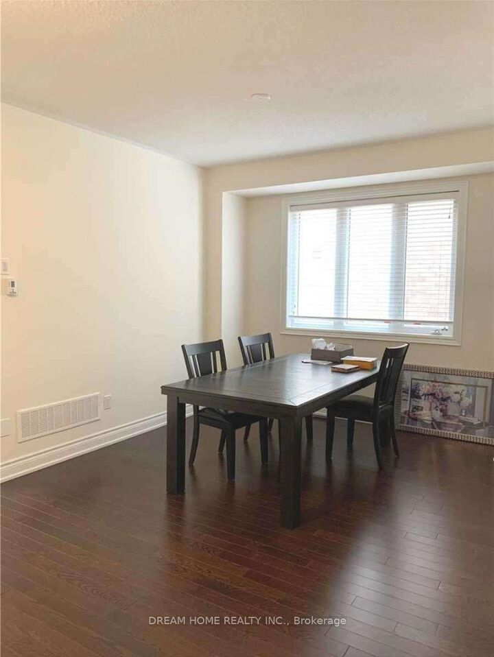 Property Photo:  88 Mohandas Drive  ON L3S 0E4 