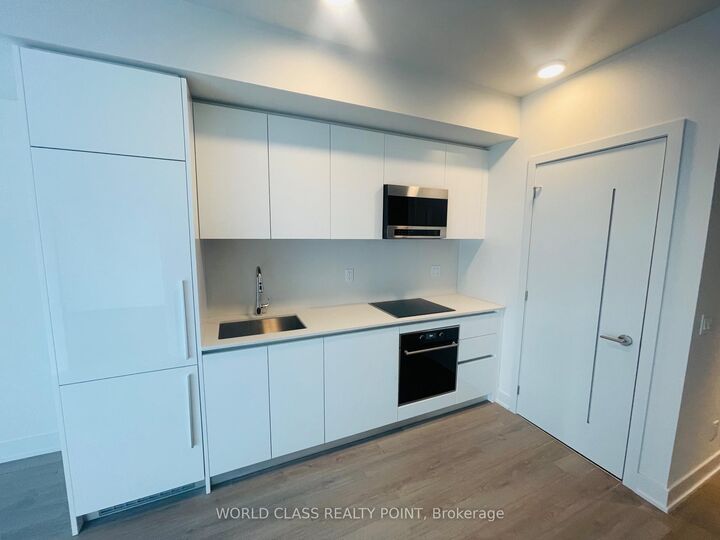 Property Photo: 8 Cumberland Street 2404 ON M4W 0B6
