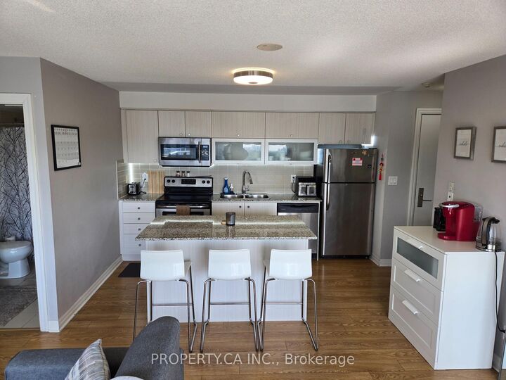 Property Photo: 2015 Sheppard Avenue E 1710 ON M2J 0B3
