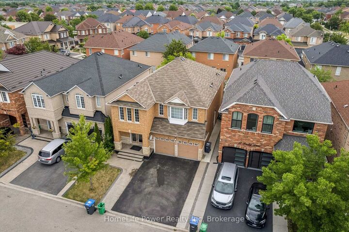 Property Photo: 15 Lucky Lane ON L6R 3M3