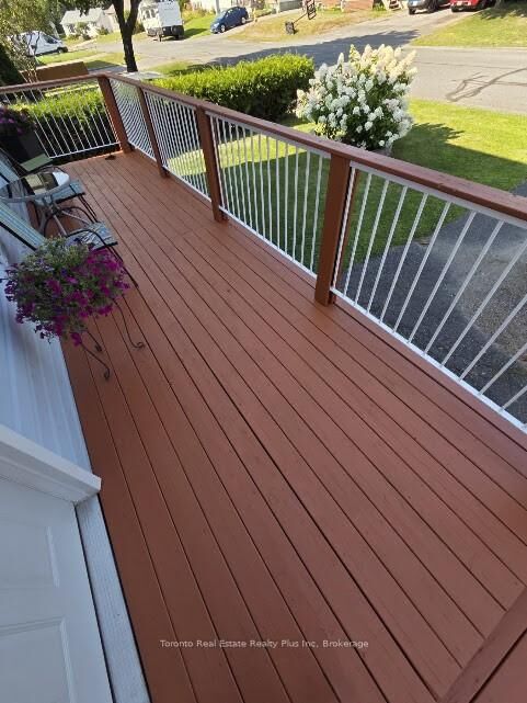 Property Photo: 28 Milliken Road ON P5A 1K1