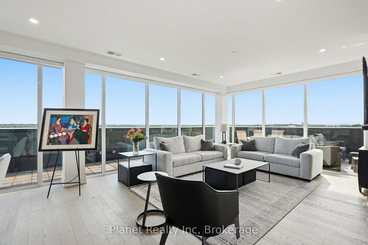 71 Wyndham Street S 1305 — photo 1