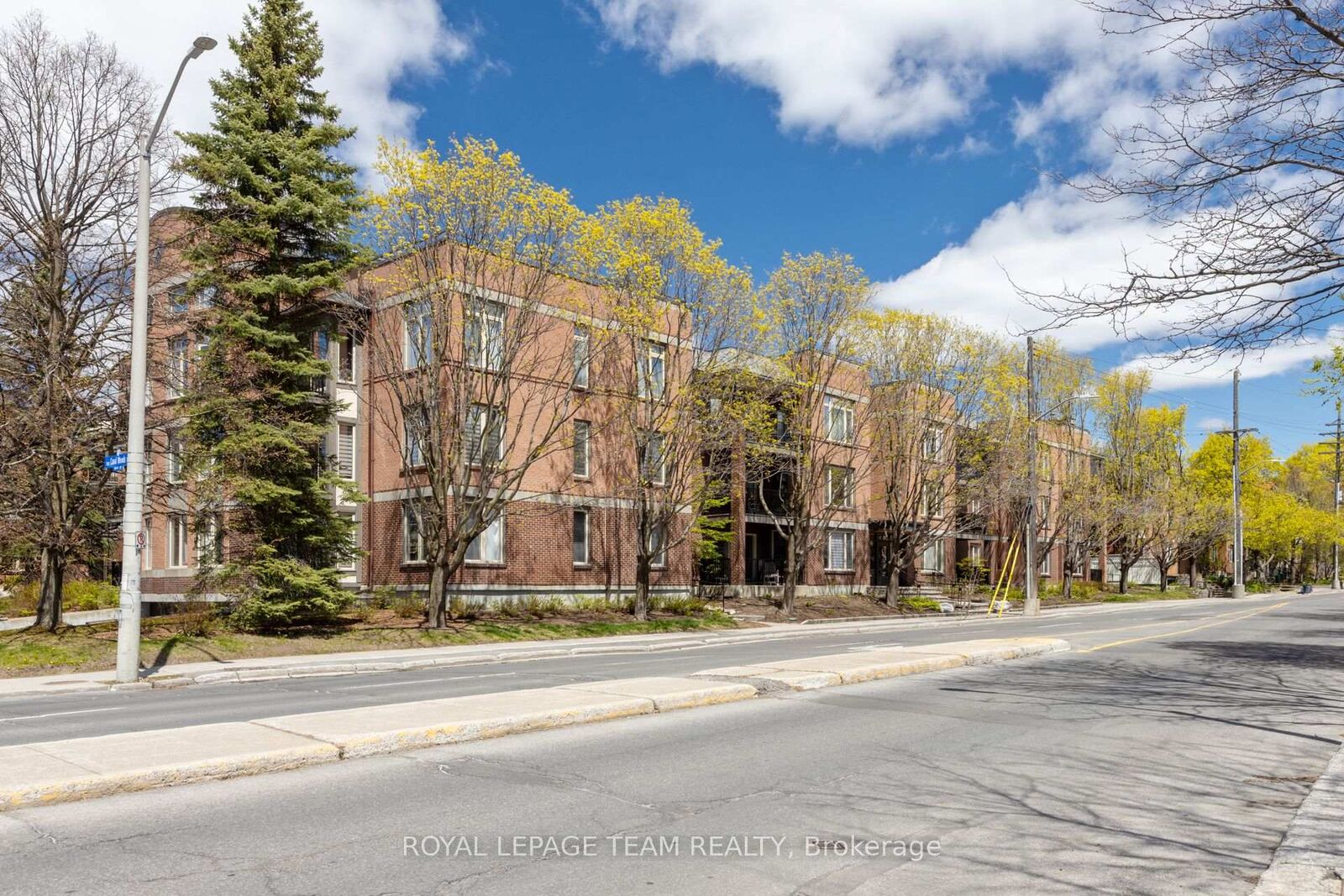 Property Photo: 499 Sunnyside Avenue 107 ON K1S 0S8