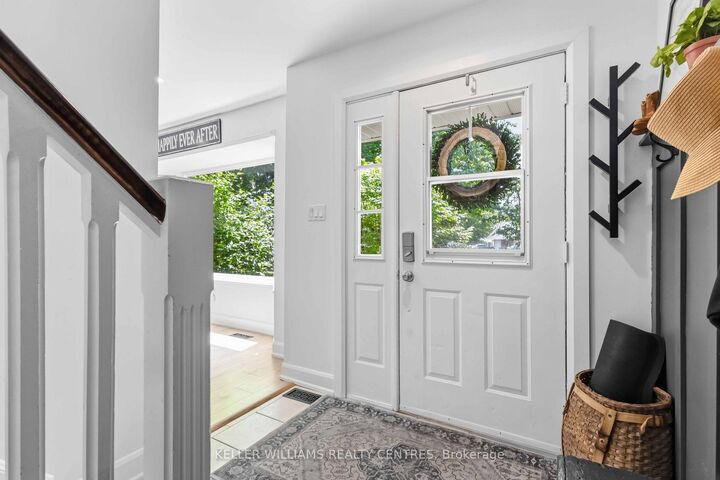 Property Photo: 14 Centro Court ON L4P 3C8