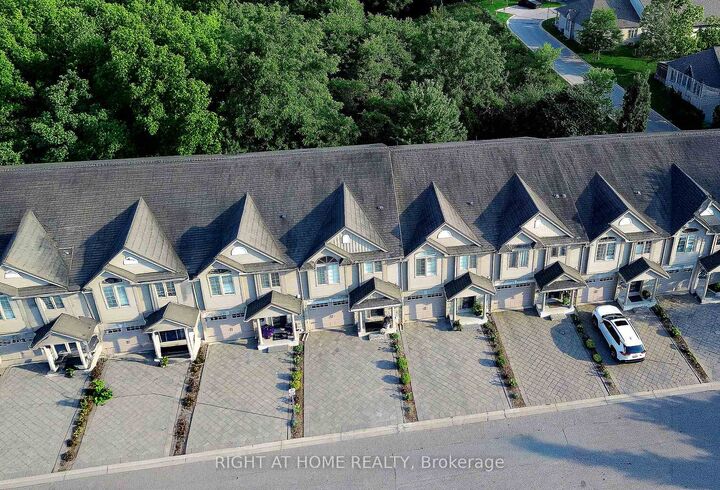 Property Photo: 582 Hyde Park Road 7 ON N6H 3S1