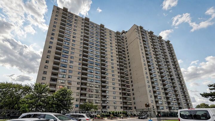 390 Dixon Road 1906 — photo 1