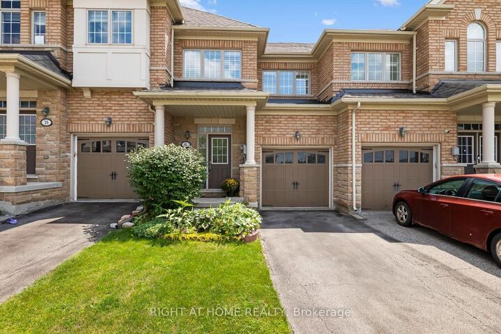 Property Photo: 41 Coastline Drive ON L6Y 0T6