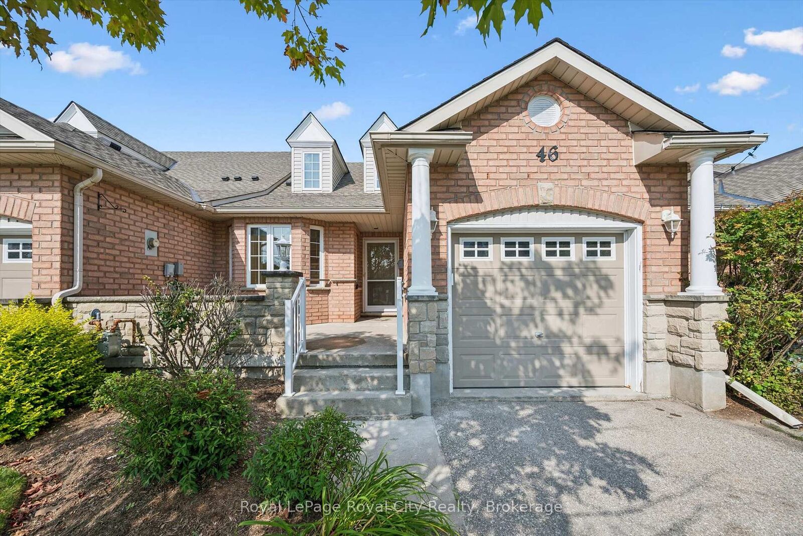 Property Photo: 46 Terraview Crescent ON N1G 5E9