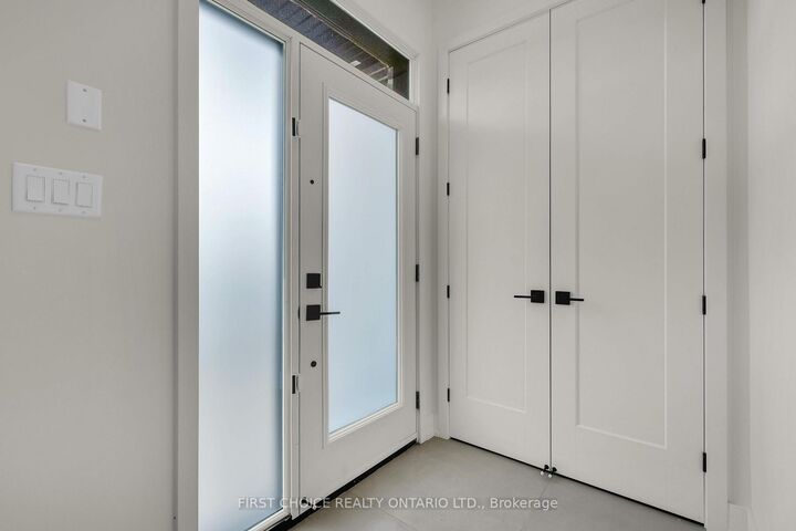 Property Photo: 271 Queen Mary Street ON K1K 1X1