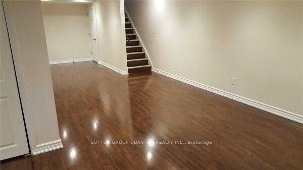 Property Photo:  5193 Nestling Grove /Lower  ON L5M 0L3 