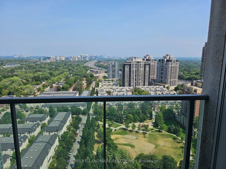 Property Photo: 18 Harrison Garden Boulevard 2606 ON M2N 7J7