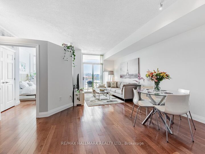 Property Photo: 39 Parliament Street 1102 ON M5A 4R2