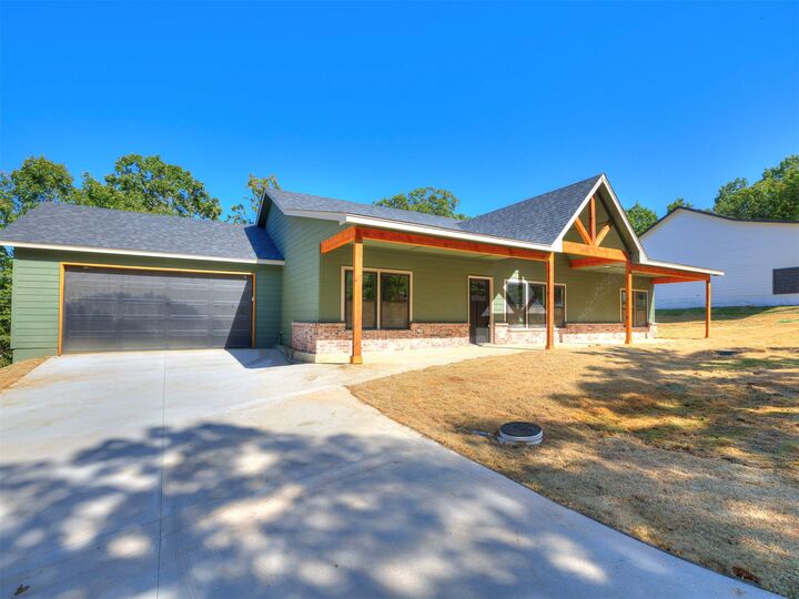 Property Photo: 26370 N 4530 Road OK 74331