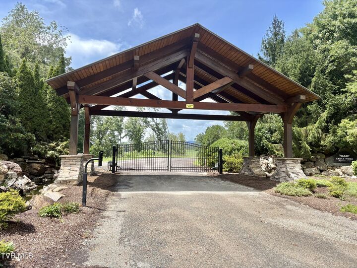Property Photo: Lot 10 W Of Dry Hill Road TN 37640