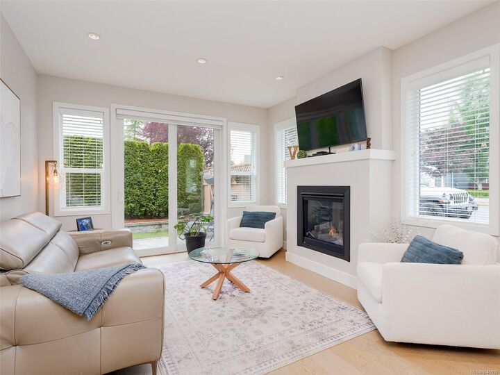 Property Photo: 10490 Resthaven Dr #8 BC V8L 3H7