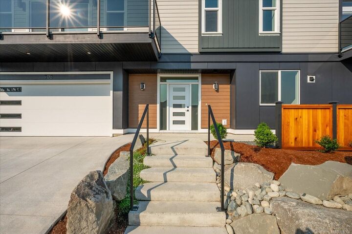 Property Photo: 908 Craig Rd BC V9X 1K5