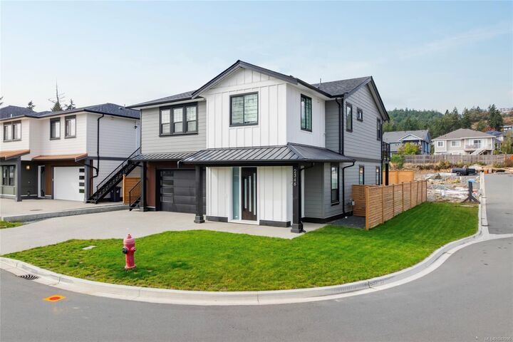 Property Photo: 2346 Swallow Pl BC V9B 6Y6