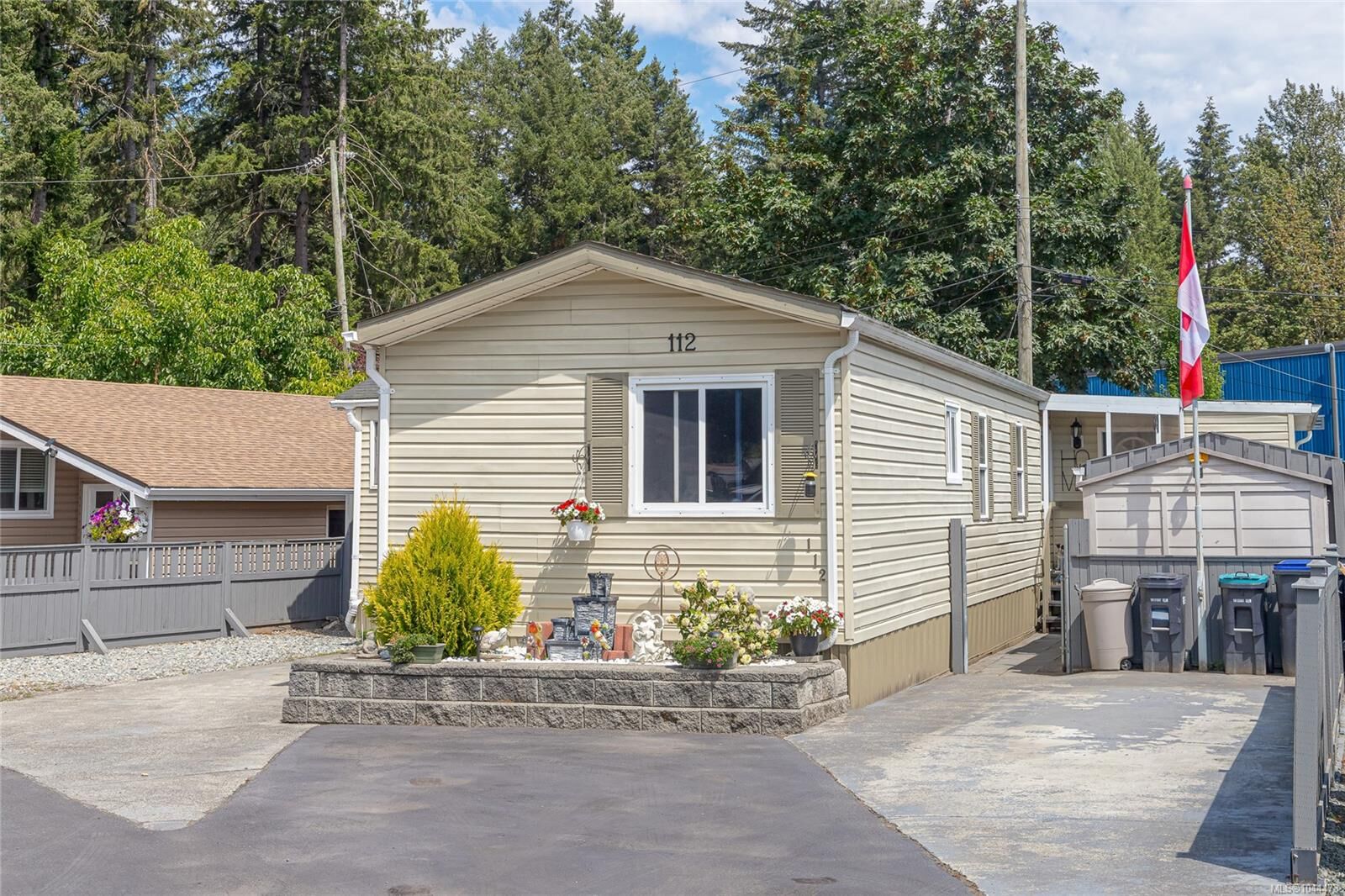 Property Photo: 1736 Timberlands Rd #112 BC V9G 1K3