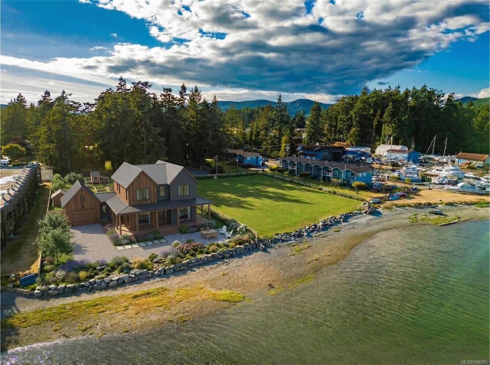 Property Photo:  6107 Seabroom Rd  BC V9Z 0B8 