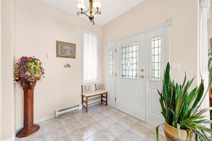 Property Photo: 457 Thetis Dr BC V9G 1V9