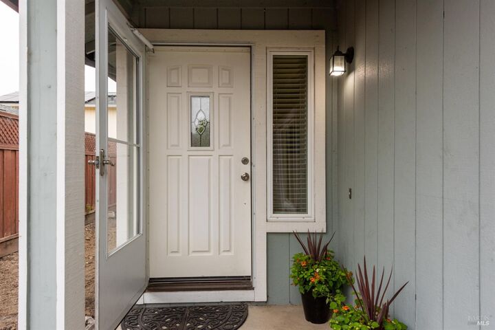 Property Photo: 102 Pinewood Court CA 94931