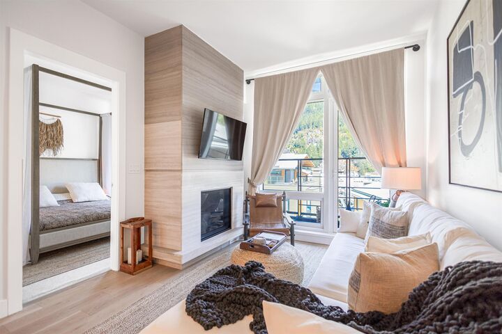 6687 Nelson Avenue 408 — photo 1