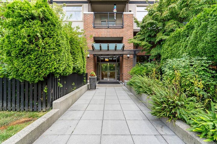 Property Photo: 400 Klahanie Drive 213 BC V3B 3H7