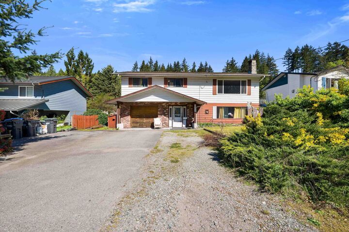Property Photo: 38319 Westway Avenue BC V8B 0W6