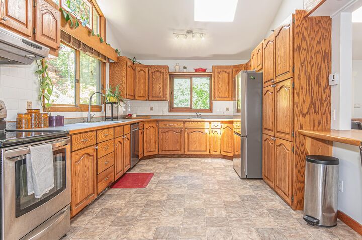 Property Photo: 211 Morgan Road BC V0N 1P0